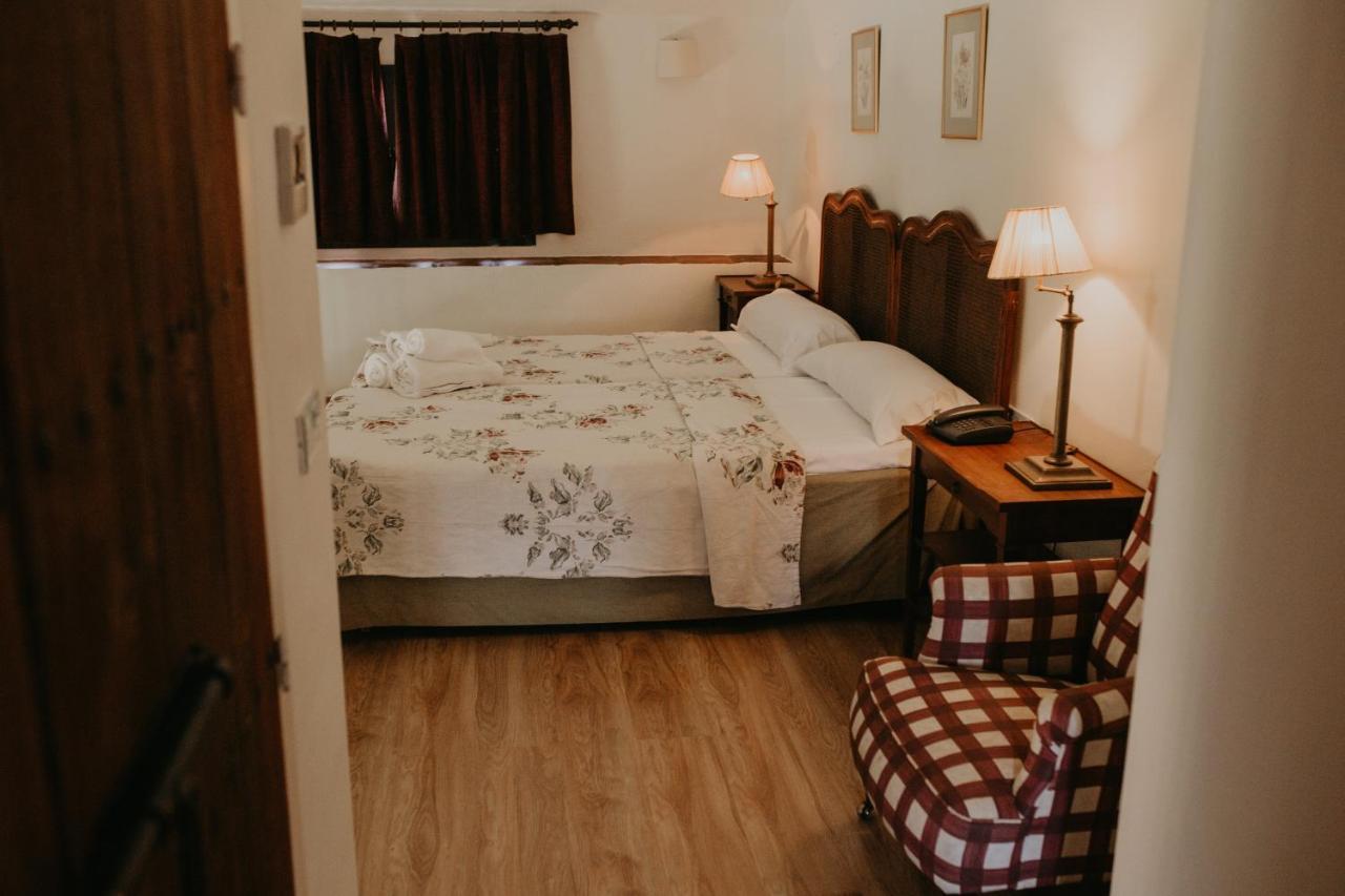 Hotel Posada De Valdezufre Aracena Esterno foto